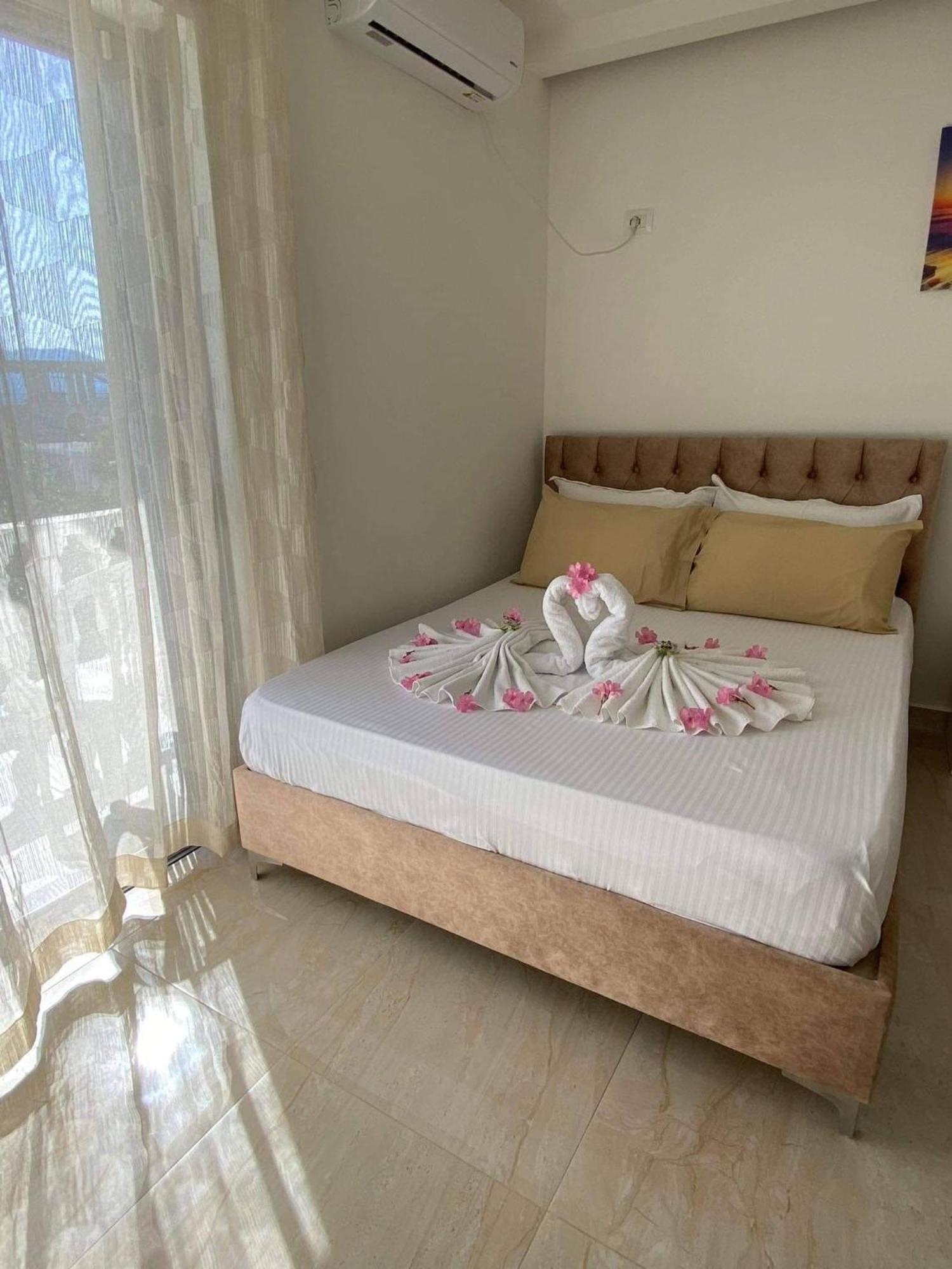 Green Apartments Ksamil Exterior photo