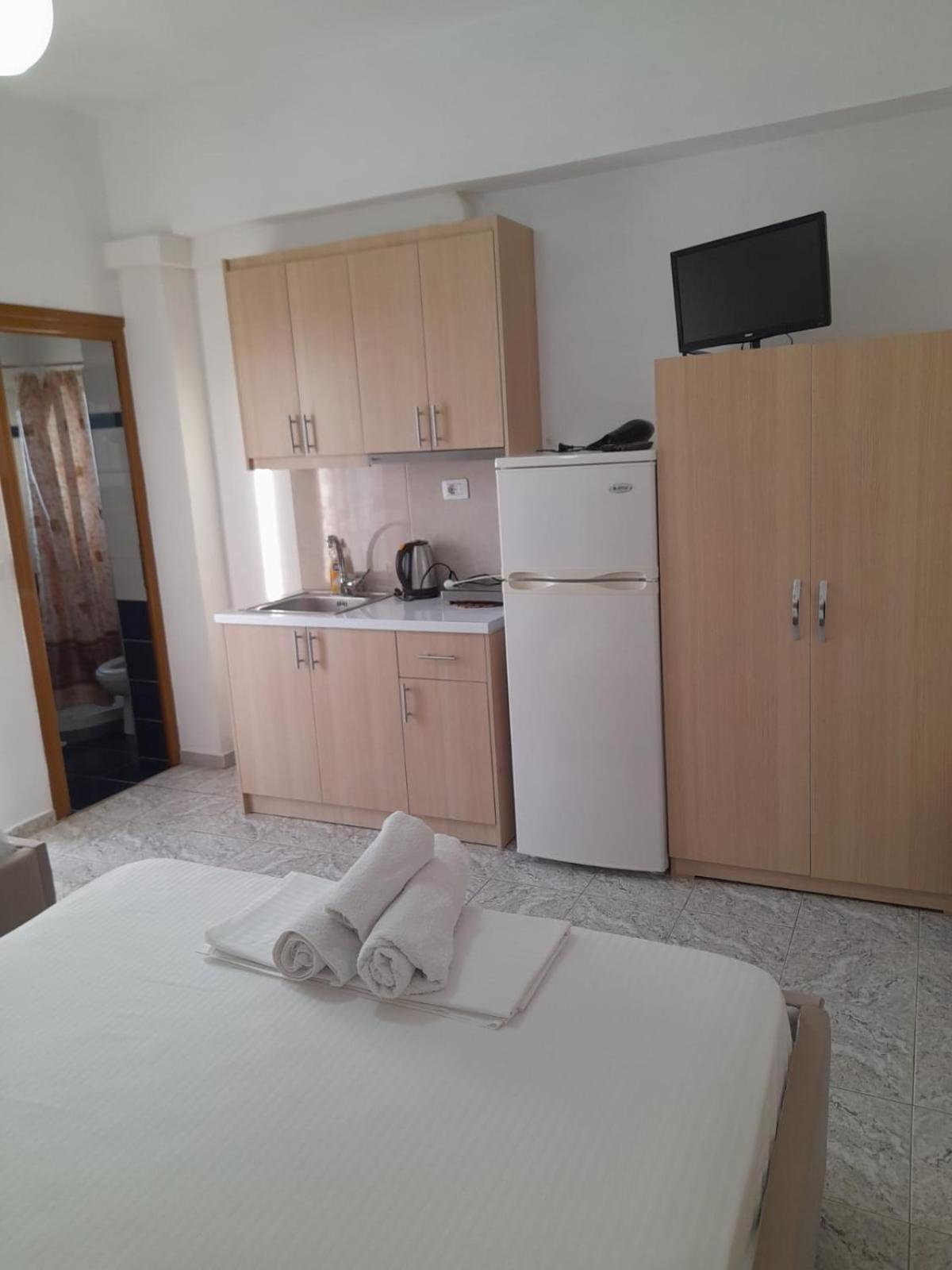 Green Apartments Ksamil Exterior photo